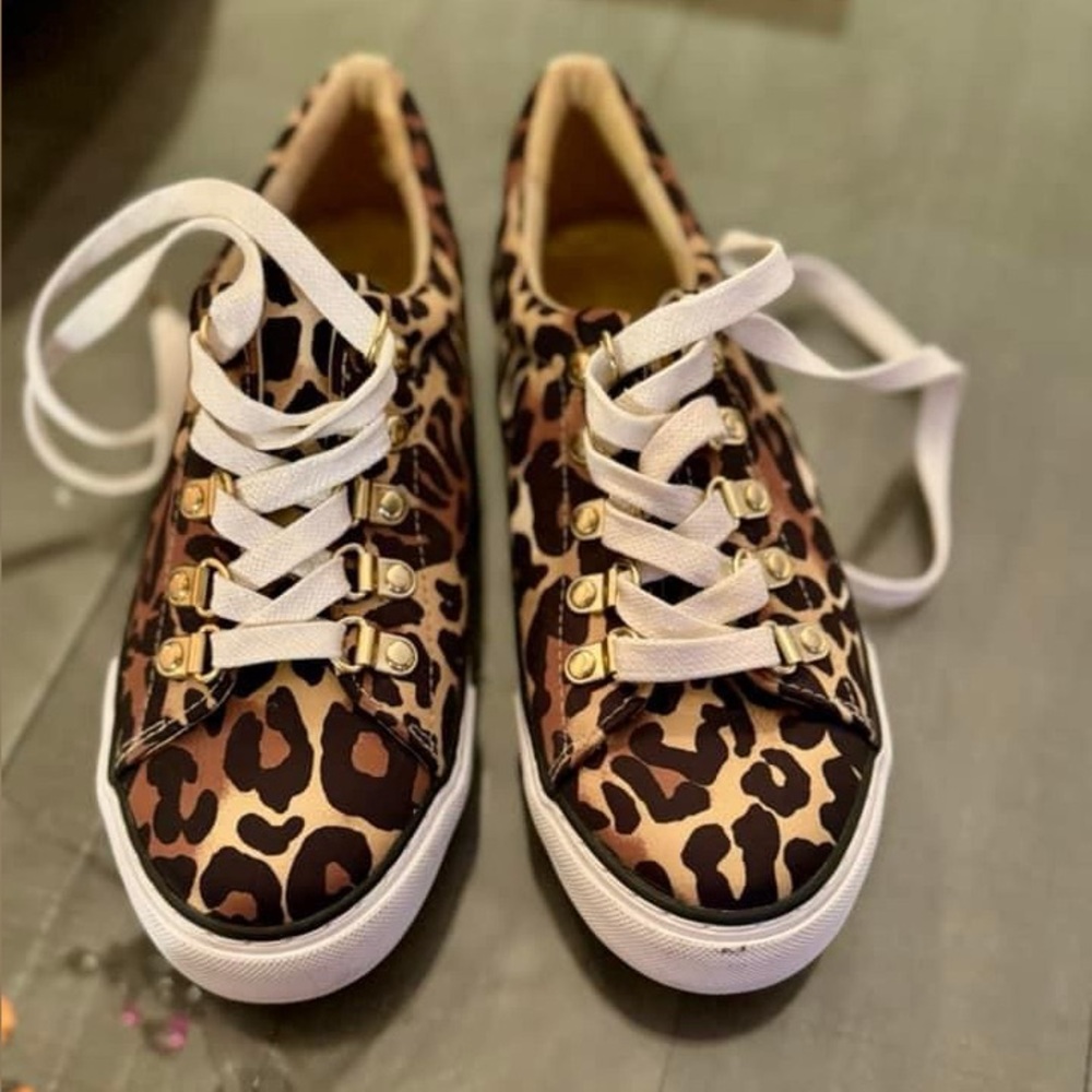 Lilly Pulitzer Lux Hallie Leopard Animal Print Metallic Sneakers Women 6